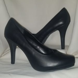 Call it Spring Black hidden platform heels